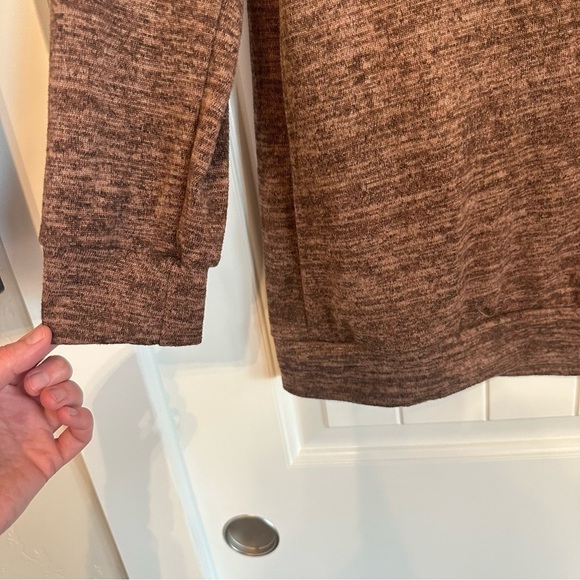 Adorable sequin deer sweatshirt / sweater - soft, fully lined, size XL - Picture 3 of 7